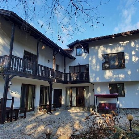 Guest House Ela Dolna Banea Exterior foto